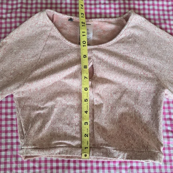 Gymshark Long Sleeve Crop Top Sz S - Picture 5 of 6